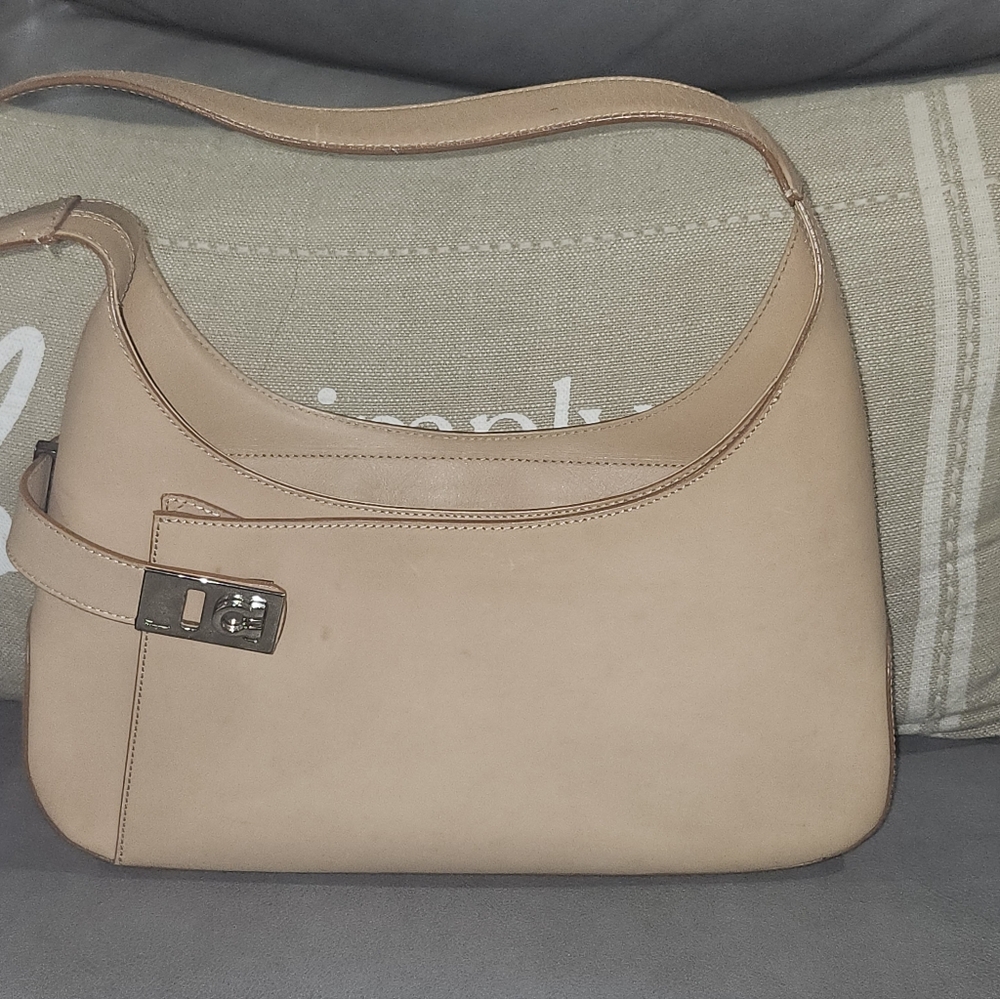 Salvatore Ferragamo Beige Shoulder Bag